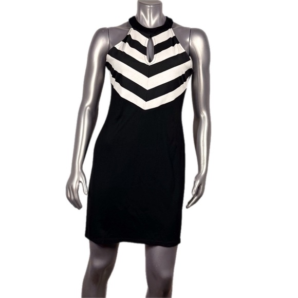 Esley | Black & White Chevron Striped Knit Halter Dress NWT - Picture 2 of 14